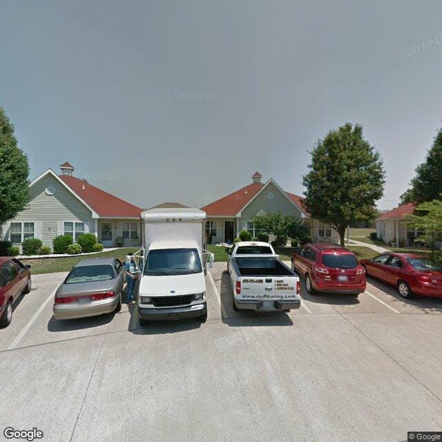 Photo of AUTUMNWOOD POINT APTS