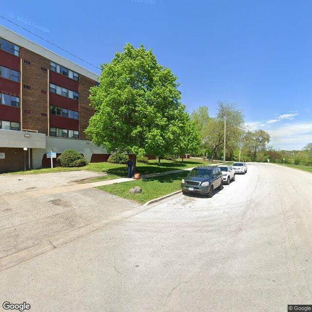 Photo of FOX SHORE APTS