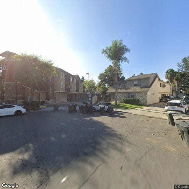 Photo of DIAMOND AISLE APTS