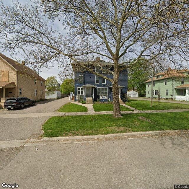 Photo of 517 N WALNUT ST