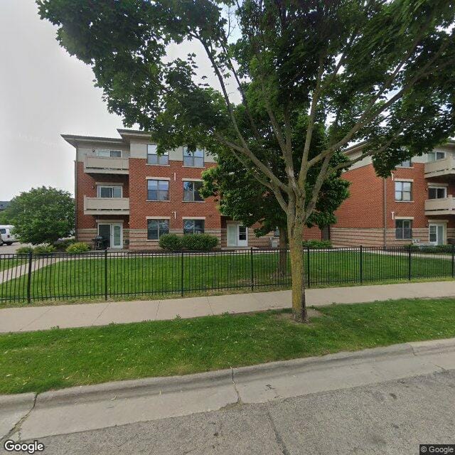 Photo of 641 W MAIN ST