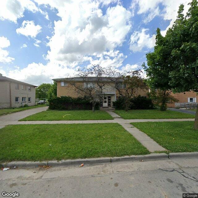Photo of 8016 W SHERIDAN AVE