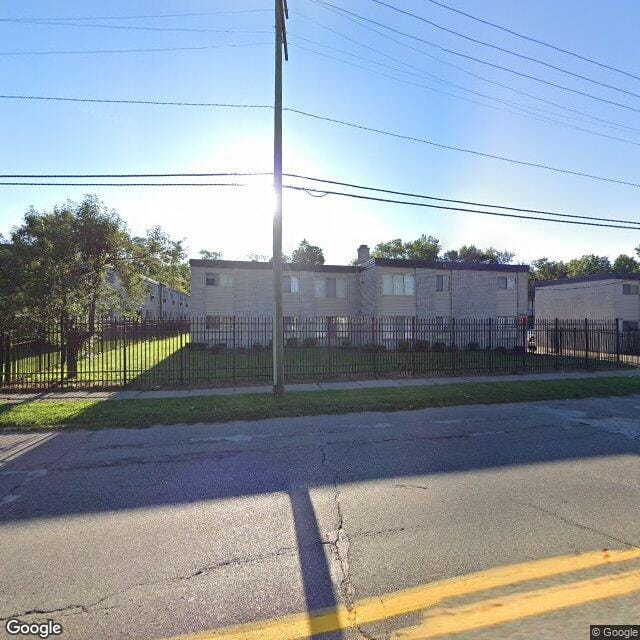 Photo of PREMIER APTS