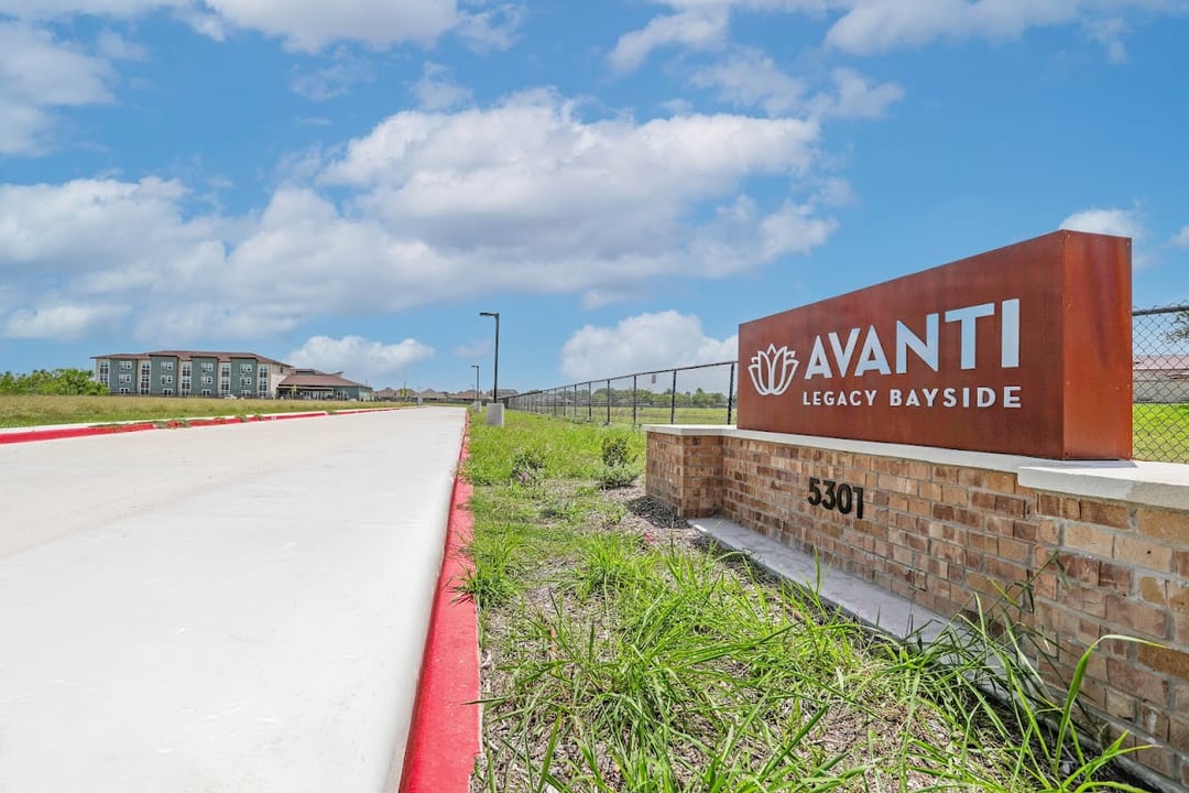 Photo of Avanti Legacy Bayside