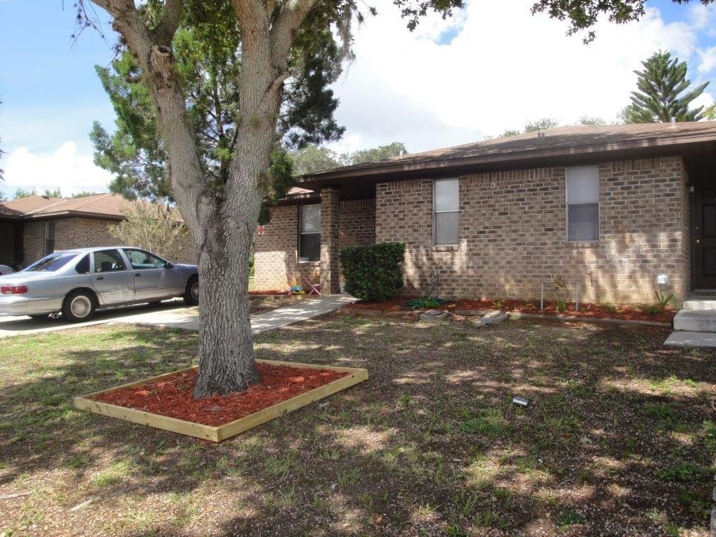 Photo of Frostproof Villas