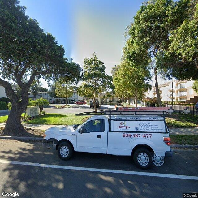Photo of HOLIDAY MANOR APTS