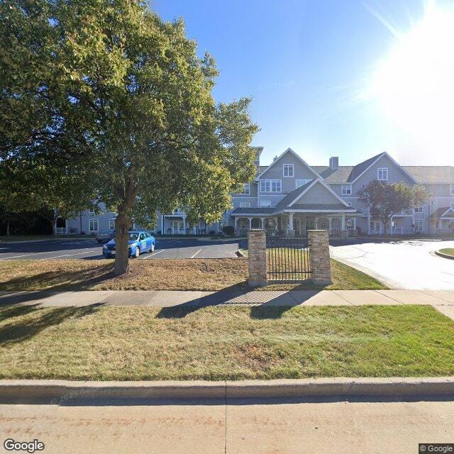 Photo of LAKEFRONT MANOR