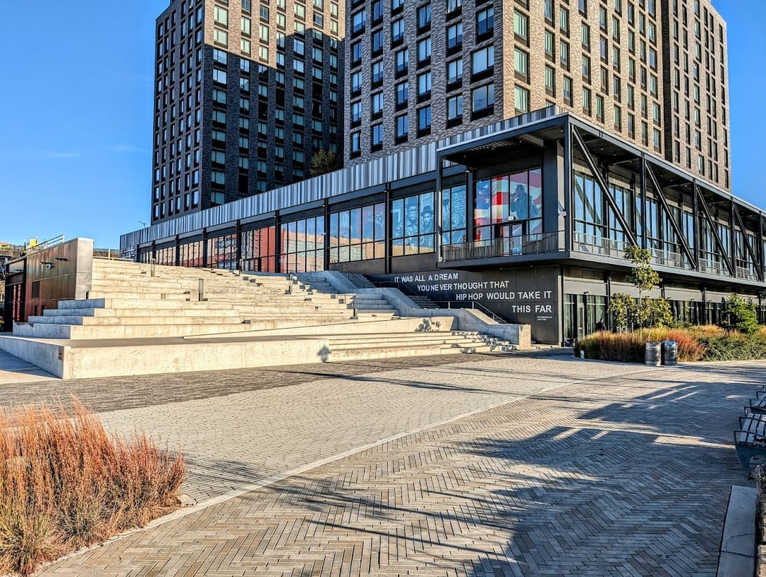 Photo of Bronx Point