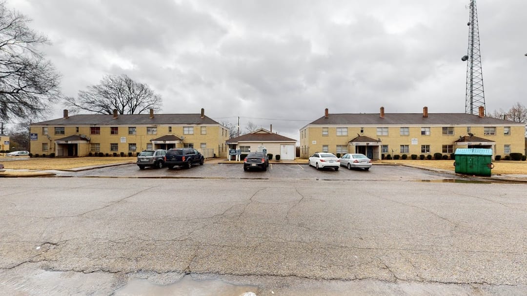 Photo of Longview Garden Apartments