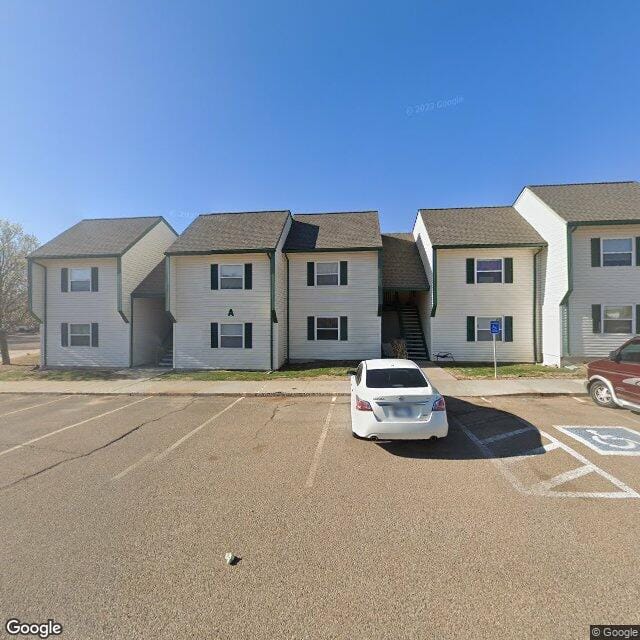Photo of PHEASANT CREEK APTS