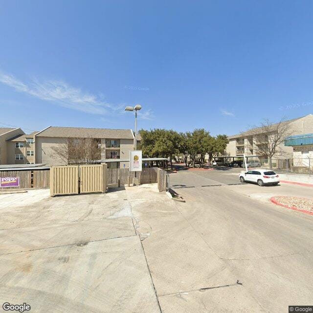 Photo of CHISOLM TRACE APARTMENTS