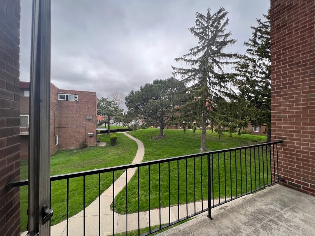 Photo of Medical Center Court Apartments