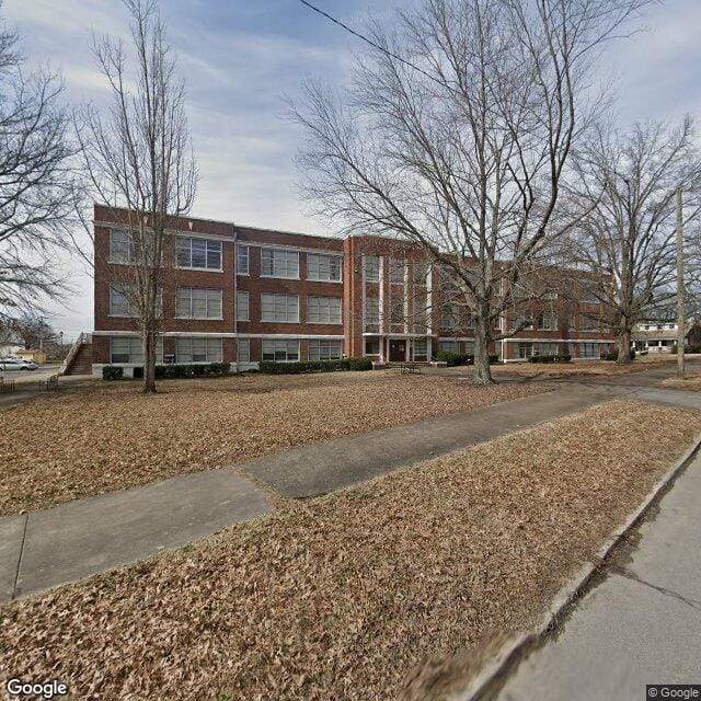 Photo of GEORGE WASHINGTON SCHOOL SENIOR APTS