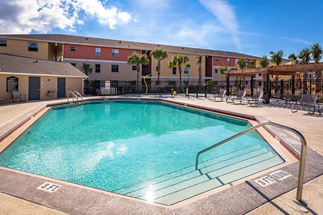 Photo of Regency Palms