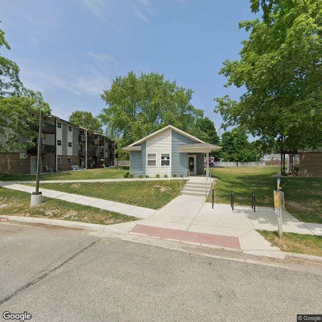 Photo of Greenbriar Apartments