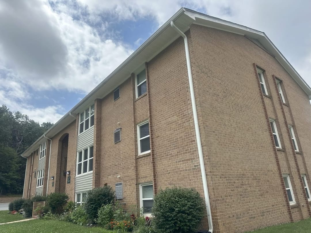 Photo of Springhill Village Apartments