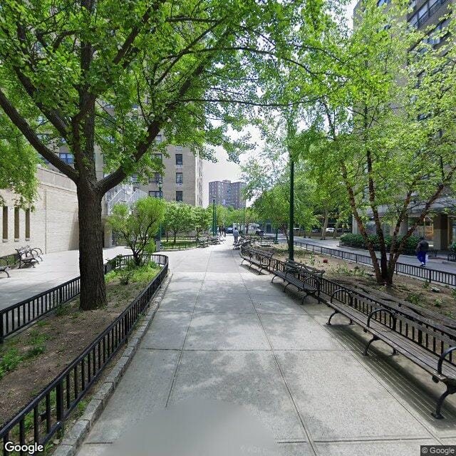 Photo of HAVEN PLAZA SQUARE LLC