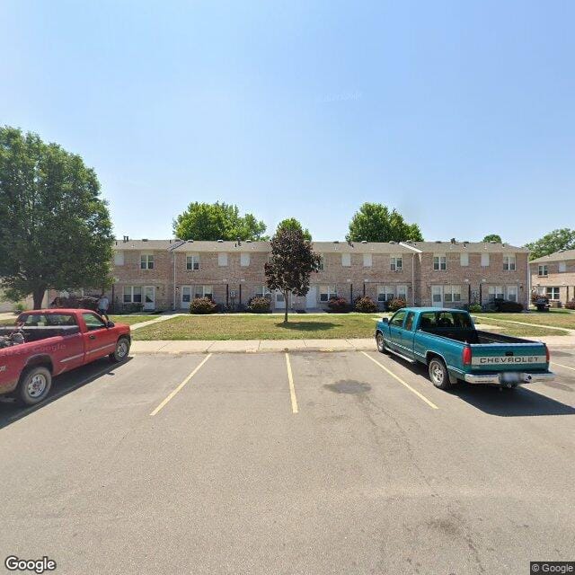 Photo of COLONIAL SQUARE APTS