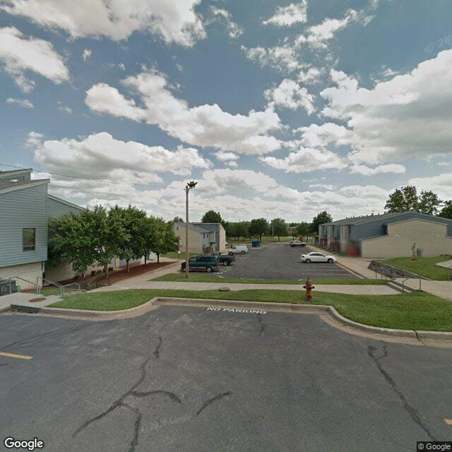 Photo of PARKER SQUARE APTS
