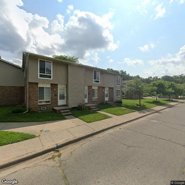 Photo of LINCOLNSHIRE TOWNHOMES (ALBION)
