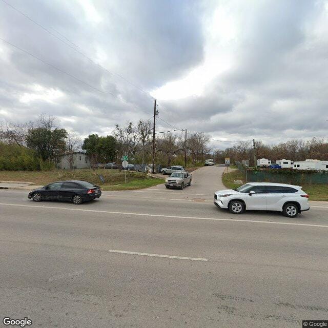 Photo of Kingswood Apartments