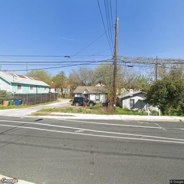 Photo of 2304 E 12TH ST