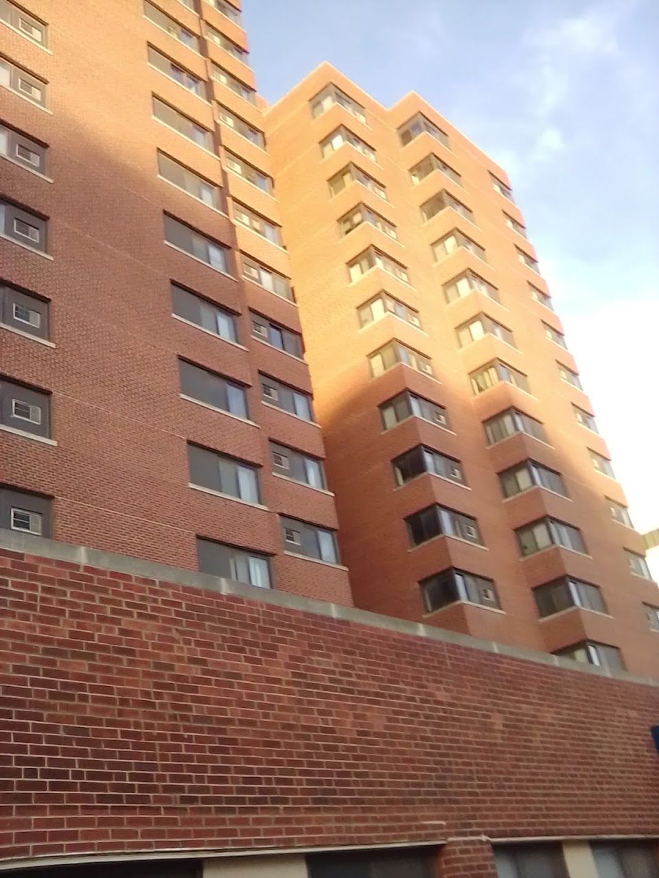 Photo of Glen Oak Towers