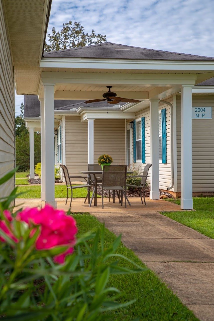 Photo of Havenly Park Villa