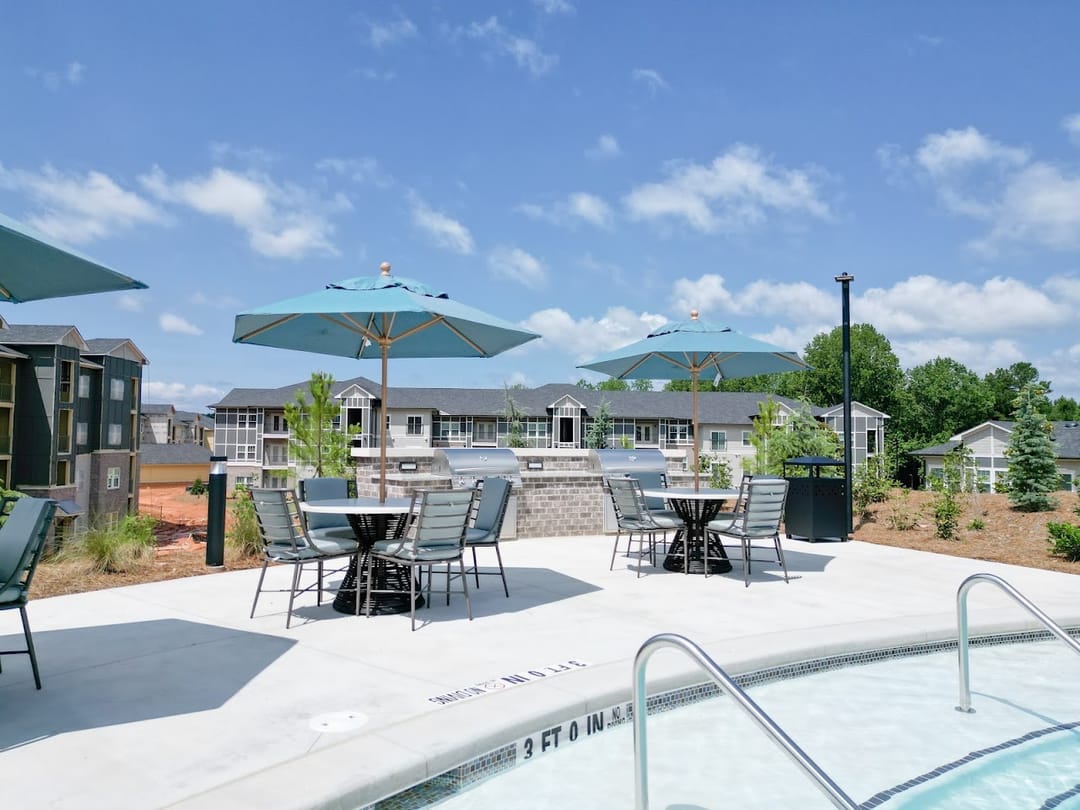 Photo of 4122 Oakwood Vlg