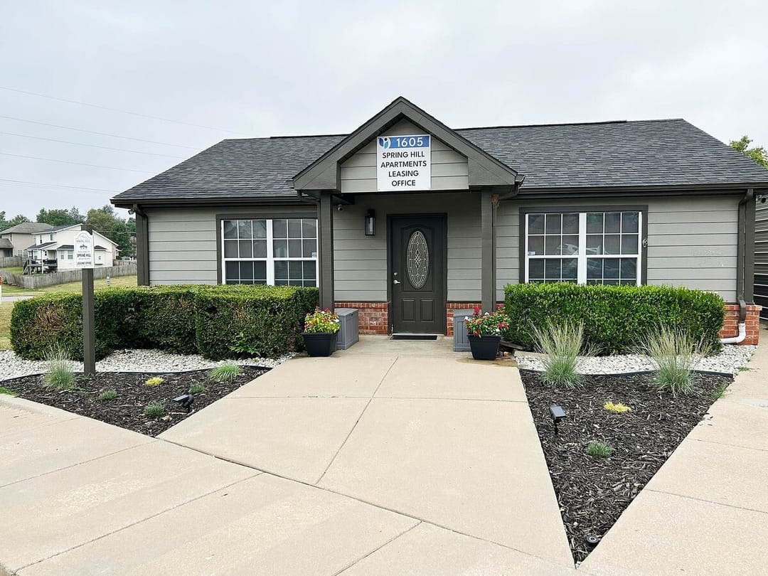 Photo of Spring Hills Apartments