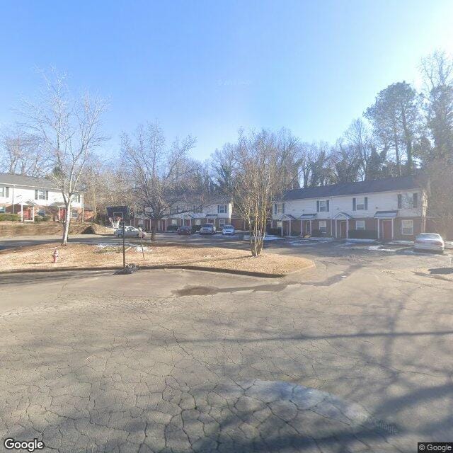 Photo of Morehead Glen Apartments