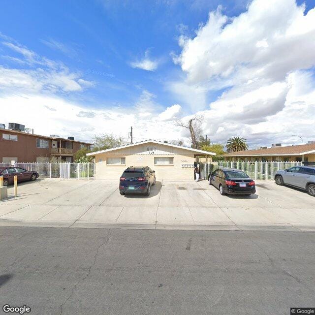 Photo of 557 San Pablo Dr