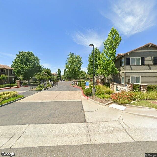 Photo of VINTAGE WILLOW CREEK SENIOR APTS