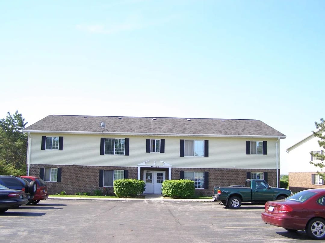Photo of Lakeview Apartments