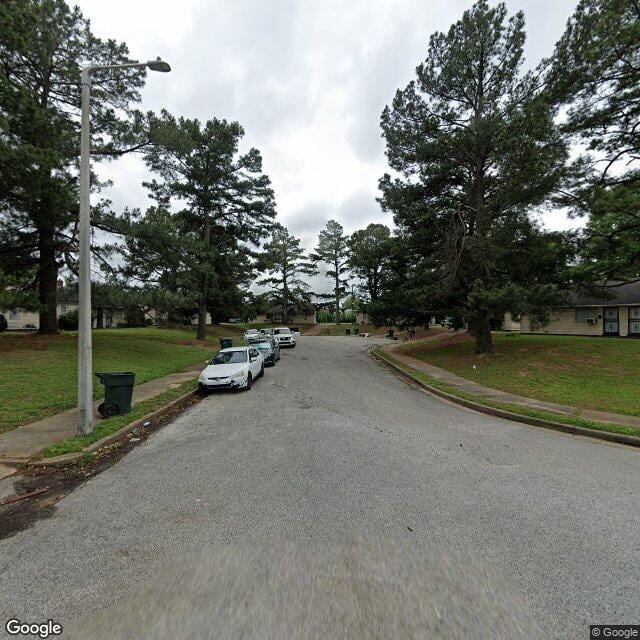 Photo of Lamar Cove Apartments