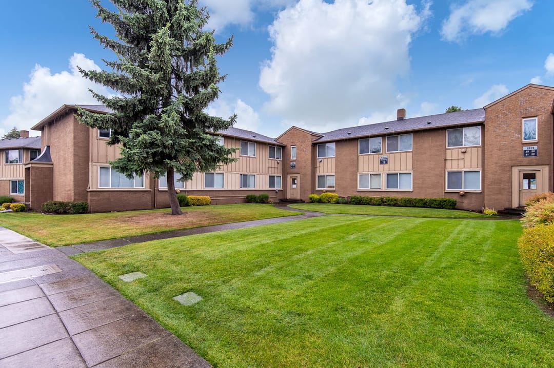 Photo of The Ellington Apartments