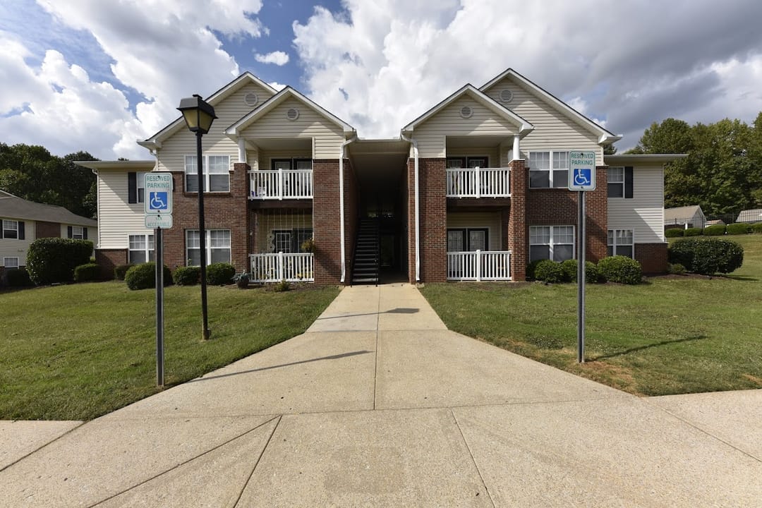 Photo of Grove Park Apartments