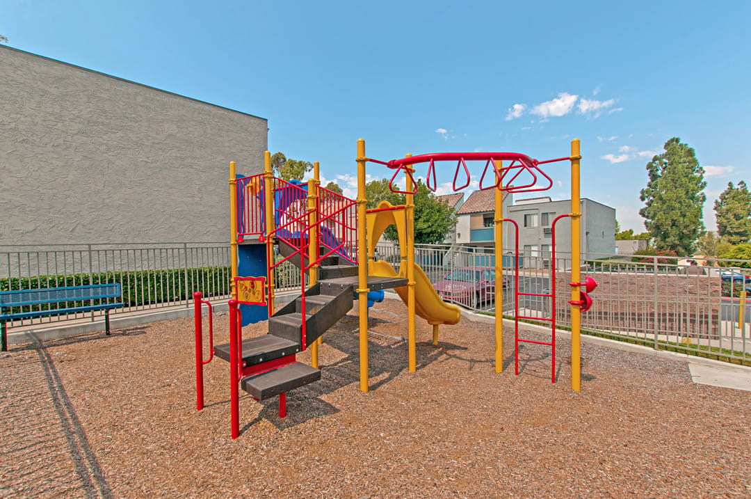Photo of Skyline Apartments