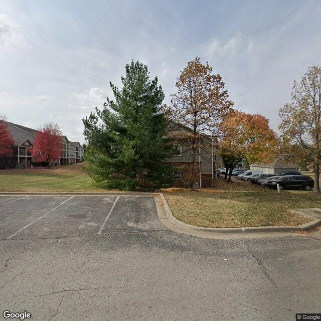 Photo of KENSINGTON COURT APTS