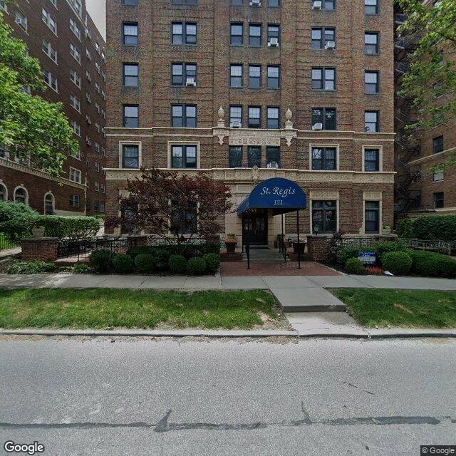 Photo of St. Regis Apartments