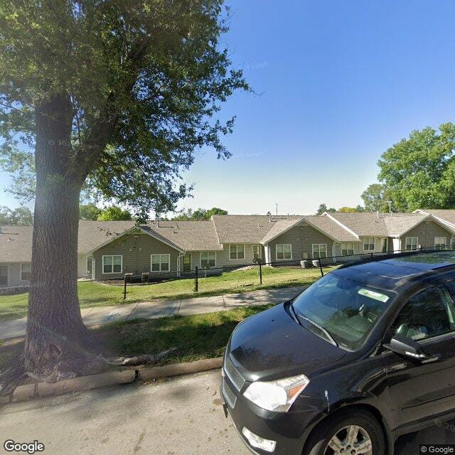 Photo of MEREDITH MANOR APTS