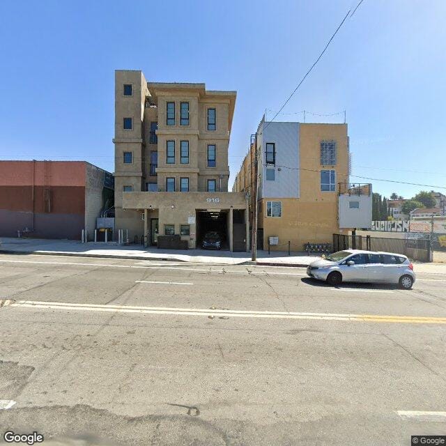 Photo of 916 N Alvarado St
