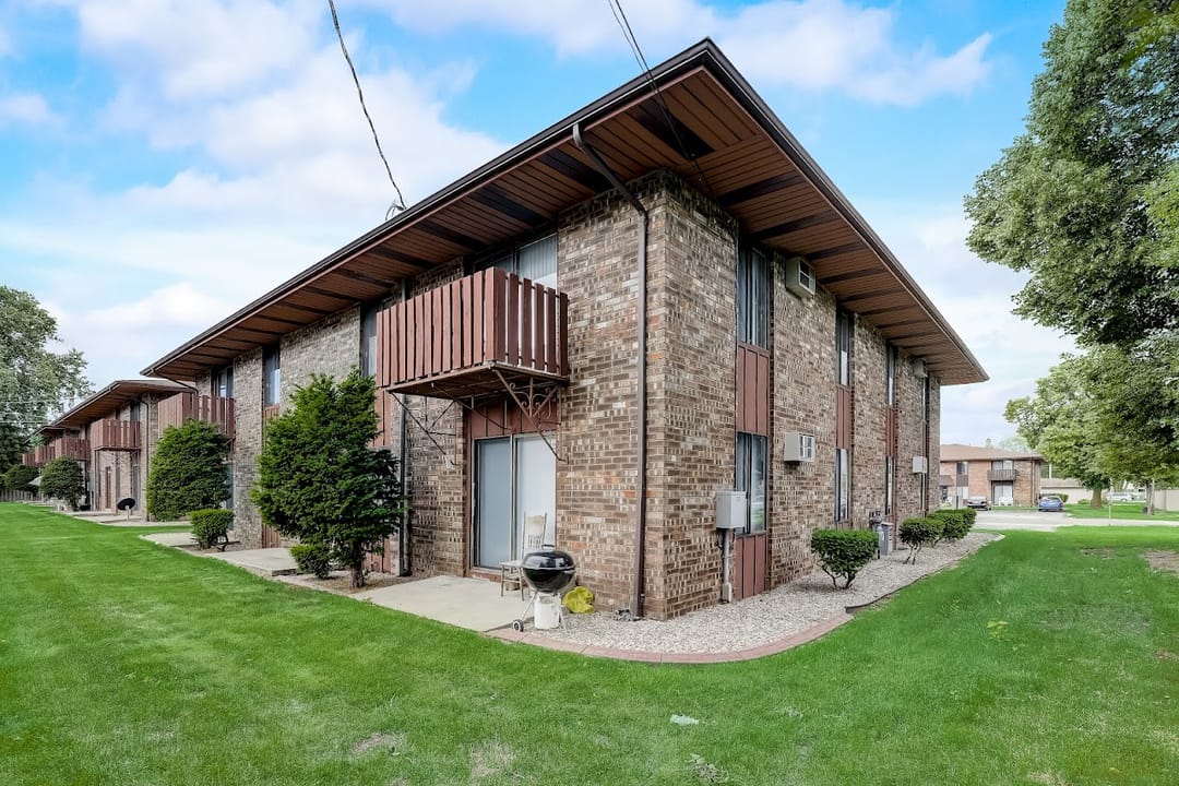 Photo of 2124 Camelot Ct