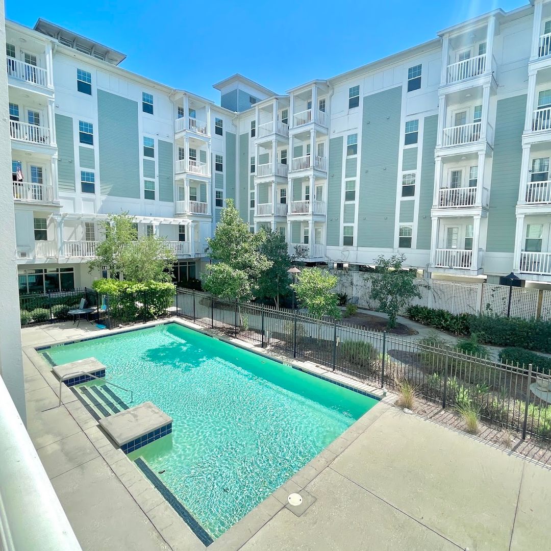 Photo of Riverside Living