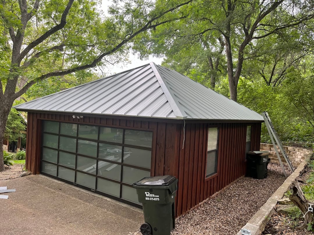 Photo of 6607 Guadalupe St. Apts