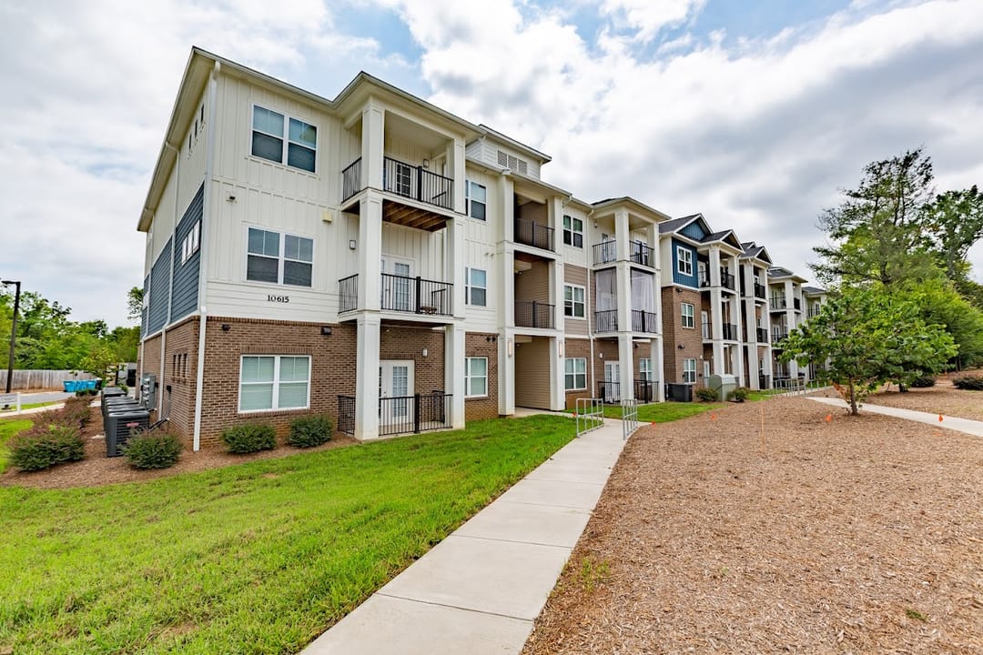 Photo of Steele Creek Apartments