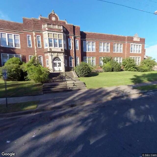 Photo of JETTON SCHOOL APARTMENTS