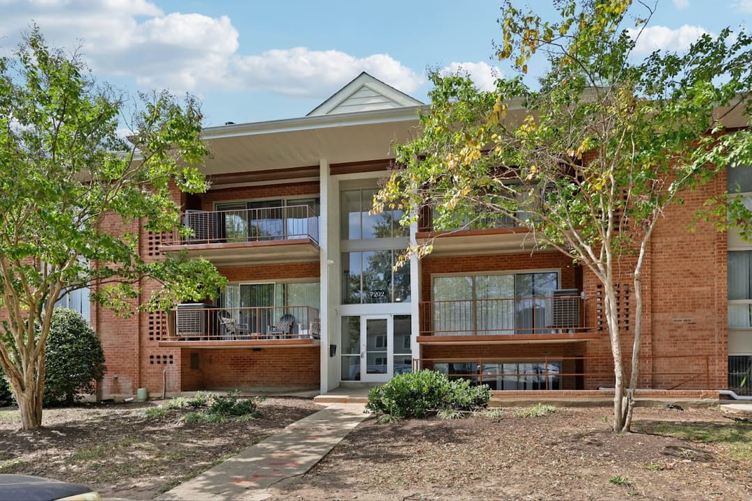 Photo of Lafayette Apartments