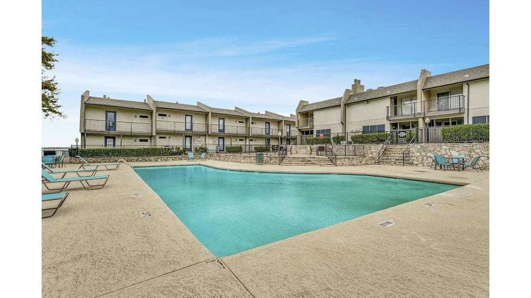 Photo of Lake Colony Apartments