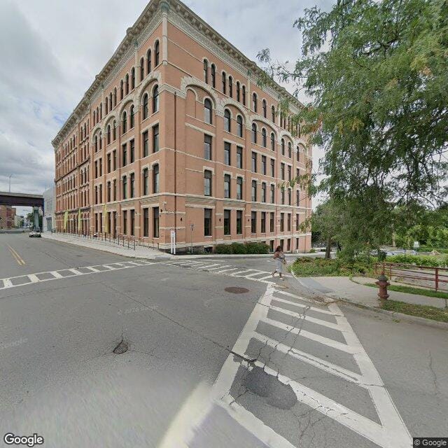 Photo of 547 River St